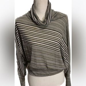 Vintage Mantessa Striped Cowl neck lightweight sweater size Large